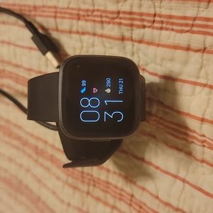 Fitbit Versa 2